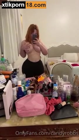 candyrobbs Onlyfans  – Show Boobs In Mirror