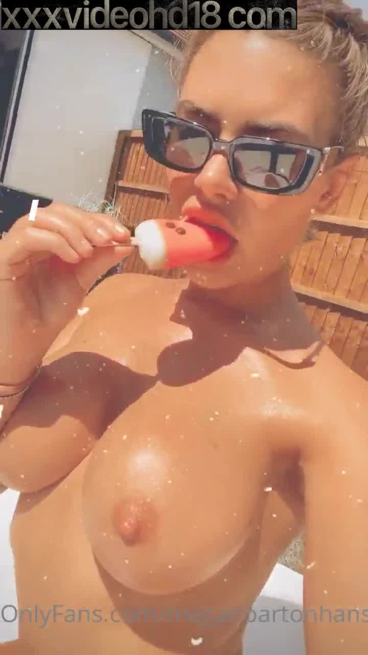 megan barton hanson  Video Nake Nipp