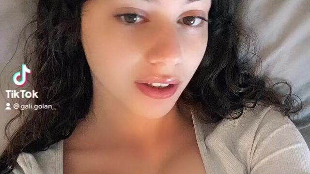 Gali Golan/Gali_Gool Show Boobs On Bed Onlyfans