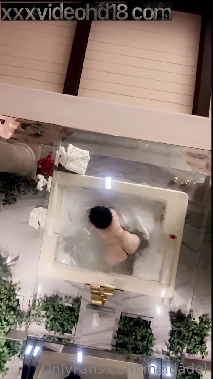 meldadel Nude Video Onlyfans