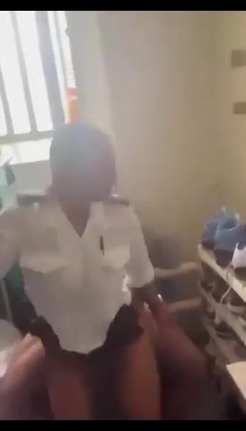 Linda De Sousa Abreu video Wandsworth prison officer –  video