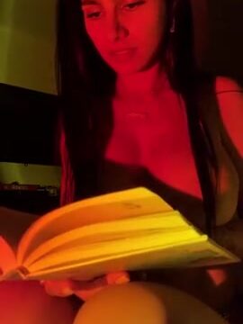 Mia Khalifa Nude Shower On Bed HOT Onlyfans Video